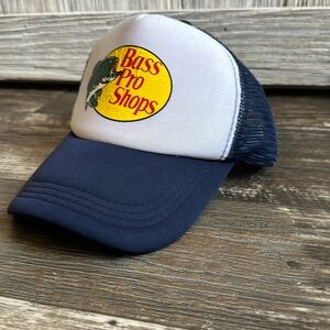 Mens snap back Bass Pro Shop truck cap